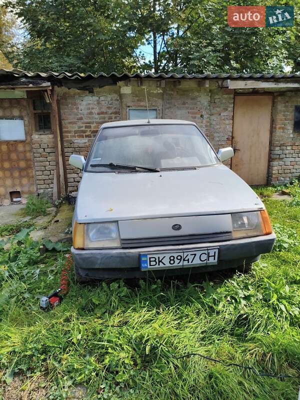 Хетчбек ЗАЗ 1102 Таврія-Нова 2005 в Луцьку