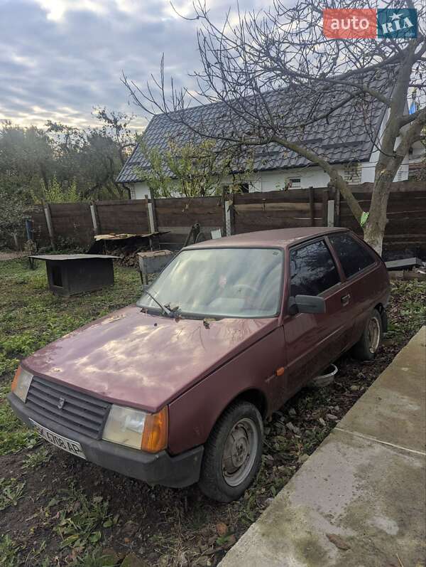 Хэтчбек ЗАЗ 1102 Таврия-Нова 1998 в Ровно фото Хэтчбек ЗАЗ 1102 Таврия-Нова 1998 в Ровно