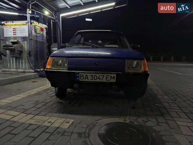 Хэтчбек ЗАЗ 1102 Таврия-Нова 2003 в Кропивницком