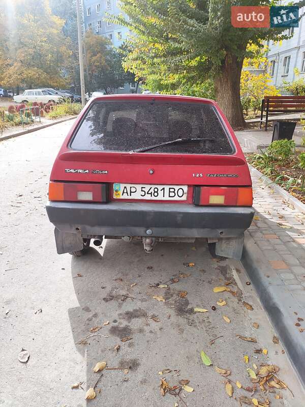 Хэтчбек ЗАЗ 1102 Таврия-Нова 2003 в Запорожье