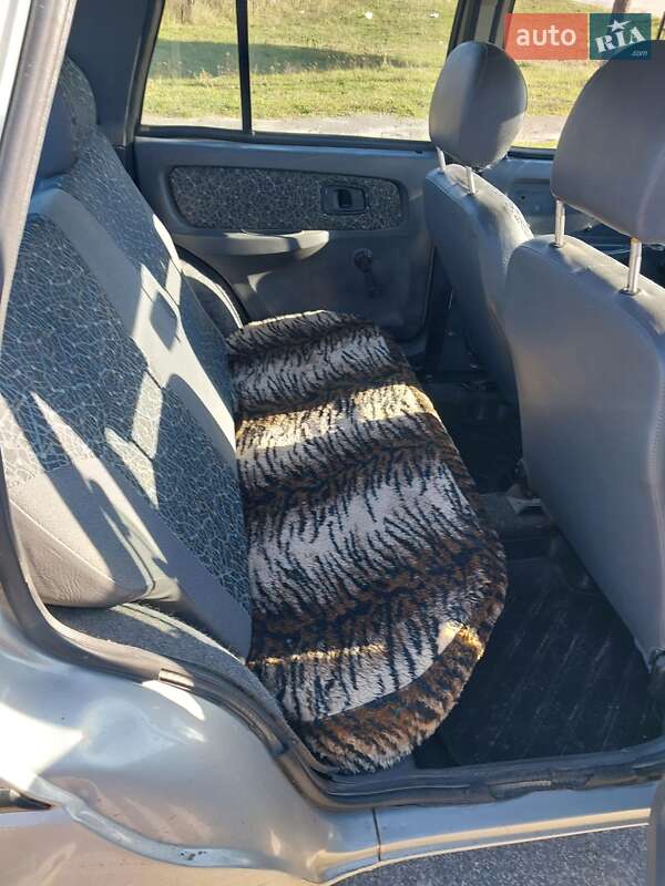 Хэтчбек ЗАЗ 1102 Таврия-Нова 2007 в Дубровице фото 2 Хэтчбек ЗАЗ 1102 Таврия-Нова 2007 в Дубровице