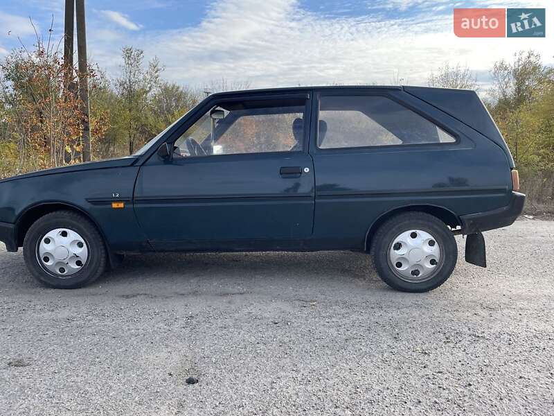 Хэтчбек ЗАЗ 1102 Таврия-Нова 2004 в Запорожье
