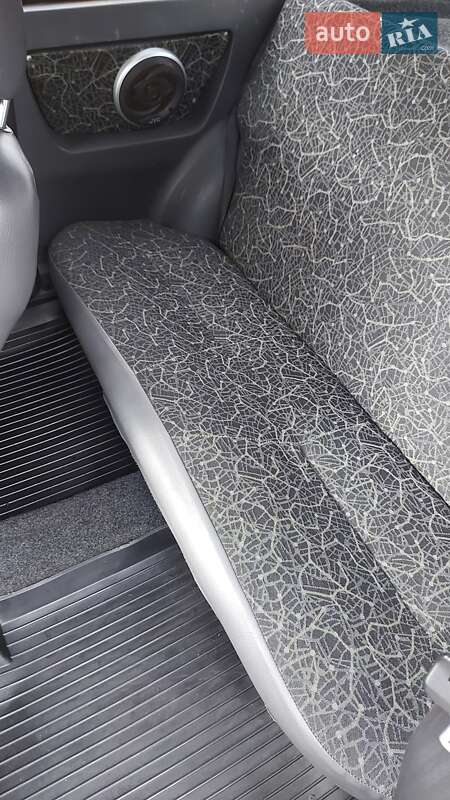 Хетчбек ЗАЗ 1102 Таврія-Нова 2007 в Могилів-Подільському фото 14 Хетчбек ЗАЗ 1102 Таврія-Нова 2007 в Могилів-Подільському