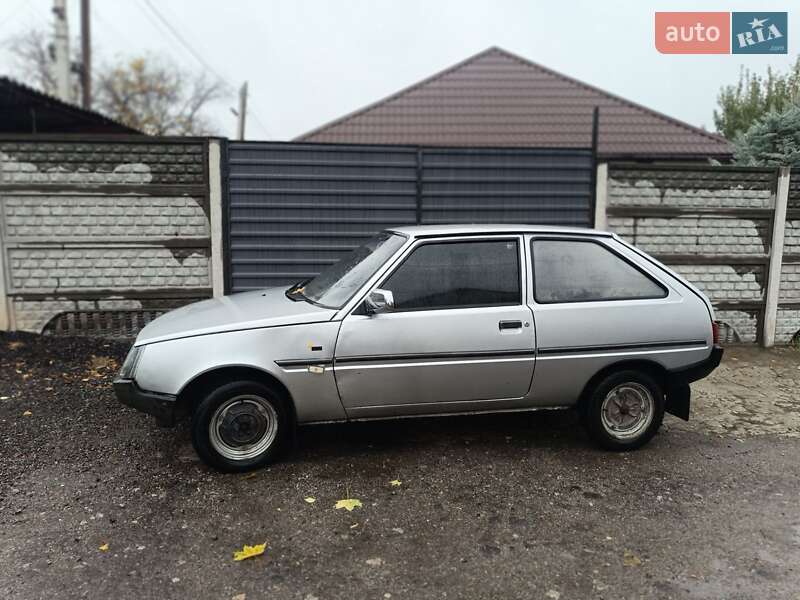 Хетчбек ЗАЗ 1102 Таврія-Нова 1998 в Запоріжжі