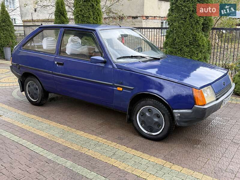 Хэтчбек ЗАЗ 1102 Таврия-Нова 2004 в Стрые фото 2 Хэтчбек ЗАЗ 1102 Таврия-Нова 2004 в Стрые