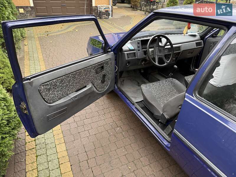 Хэтчбек ЗАЗ 1102 Таврия-Нова 2004 в Стрые фото 18 Хэтчбек ЗАЗ 1102 Таврия-Нова 2004 в Стрые