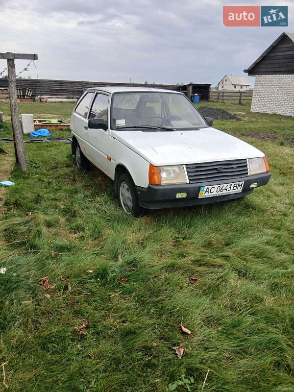 Хэтчбек ЗАЗ 1102 Таврия-Нова 2004 в Старой Выжевке фото 4 Хэтчбек ЗАЗ 1102 Таврия-Нова 2004 в Старой Выжевке