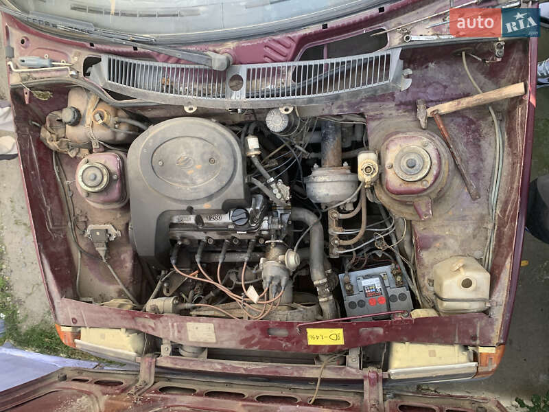 Хетчбек ЗАЗ 1102 Таврія-Нова 2004 в Одесі фото 2 Хетчбек ЗАЗ 1102 Таврія-Нова 2004 в Одесі