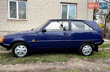 Хэтчбек ЗАЗ 1102 Таврия-Нова 2003 в Яготине