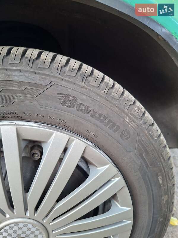 Хетчбек ЗАЗ 1102 Таврія-Нова 2003 в Дніпрі фото 8 Хетчбек ЗАЗ 1102 Таврія-Нова 2003 в Дніпрі