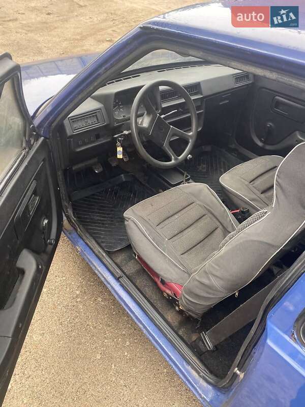 Хетчбек ЗАЗ 1102 Таврія-Нова 2002 в Запоріжжі фото 7 Хетчбек ЗАЗ 1102 Таврія-Нова 2002 в Запоріжжі