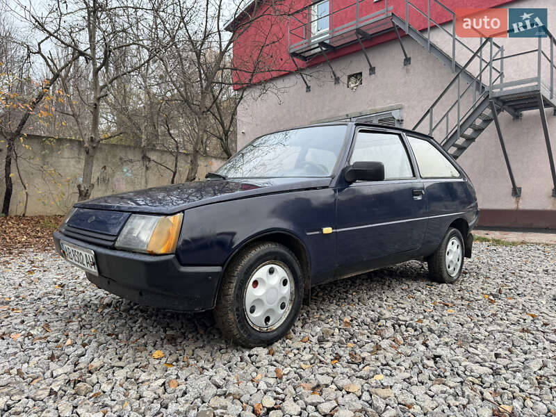 Хэтчбек ЗАЗ 1102 Таврия-Нова 1998 в Виннице фото 3 Хэтчбек ЗАЗ 1102 Таврия-Нова 1998 в Виннице