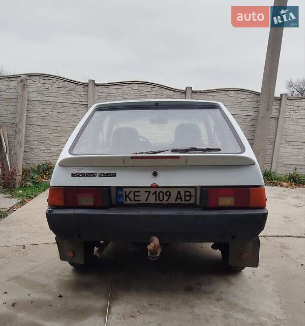 Хетчбек ЗАЗ 1102 Таврія-Нова 2004 в Дніпрі фото 5 Хетчбек ЗАЗ 1102 Таврія-Нова 2004 в Дніпрі