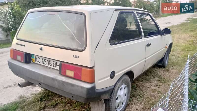 Хетчбек ЗАЗ 1102 Таврія-Нова 2004 в Цумані