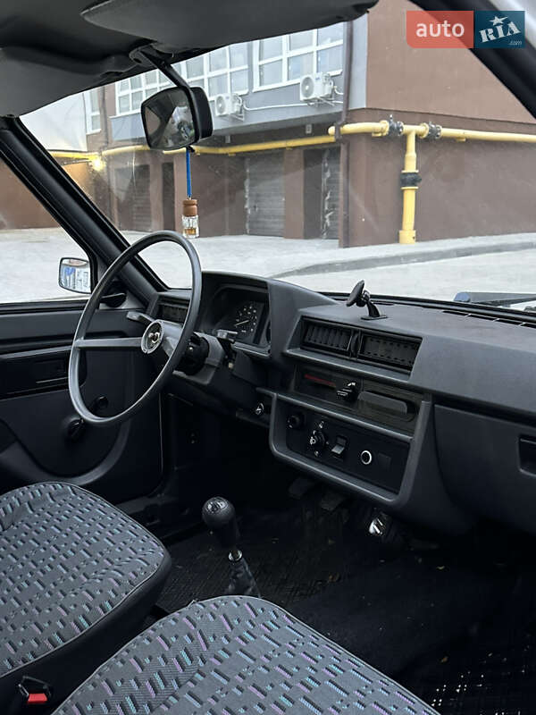 Хэтчбек ЗАЗ 1102 Таврия-Нова 1999 в Ивано-Франковске фото 5 Хэтчбек ЗАЗ 1102 Таврия-Нова 1999 в Ивано-Франковске