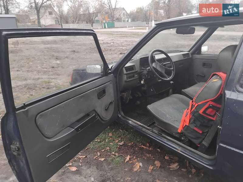 Хетчбек ЗАЗ 1102 Таврія-Нова 2002 в Фастові фото 9 Хетчбек ЗАЗ 1102 Таврія-Нова 2002 в Фастові