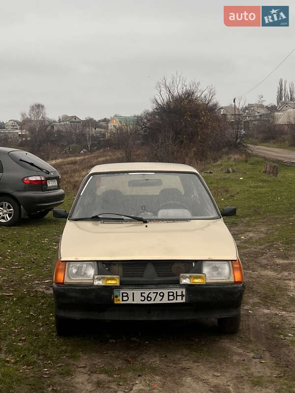 Хетчбек ЗАЗ 1102 Таврія-Нова 2003 в Світловодську фото 3 Хетчбек ЗАЗ 1102 Таврія-Нова 2003 в Світловодську