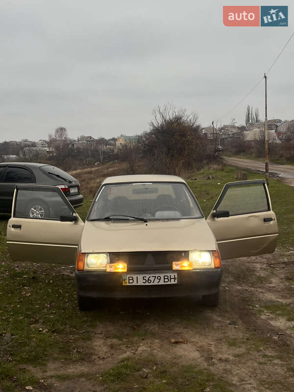 Хетчбек ЗАЗ 1102 Таврія-Нова 2003 в Світловодську фото 8 Хетчбек ЗАЗ 1102 Таврія-Нова 2003 в Світловодську