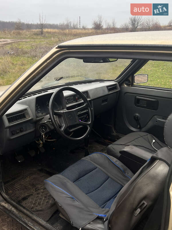 Хетчбек ЗАЗ 1102 Таврія-Нова 2003 в Світловодську фото 16 Хетчбек ЗАЗ 1102 Таврія-Нова 2003 в Світловодську