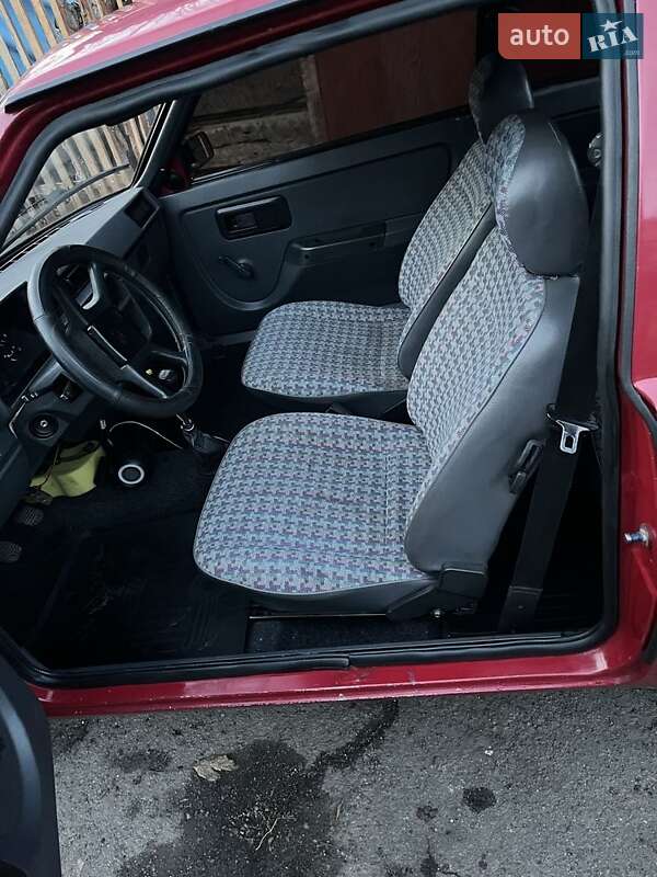 Хэтчбек ЗАЗ 1102 Таврия-Нова 2001 в Кривом Роге фото 7 Хэтчбек ЗАЗ 1102 Таврия-Нова 2001 в Кривом Роге