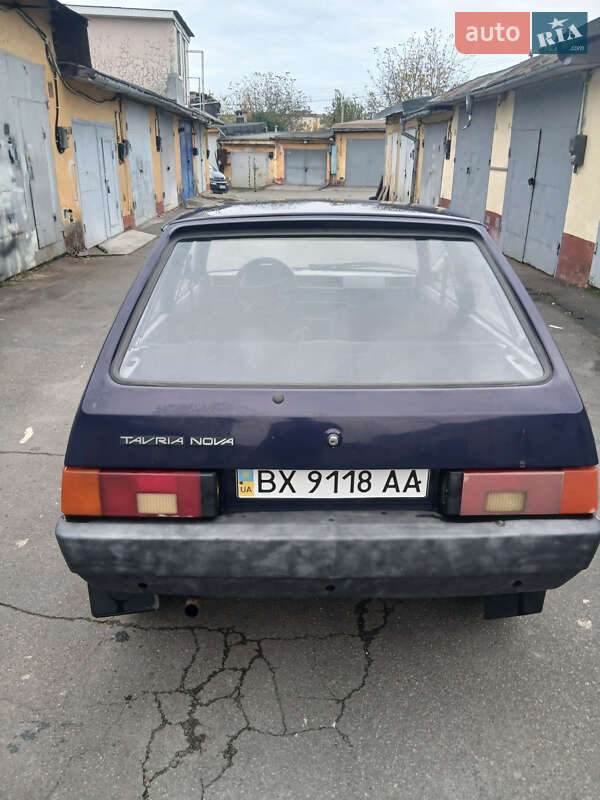 Хэтчбек ЗАЗ 1102 Таврия-Нова 2004 в Хмельницком