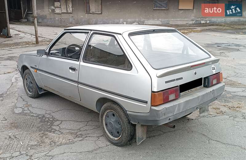 Хэтчбек ЗАЗ 1102 Таврия-Нова 2003 в Запорожье