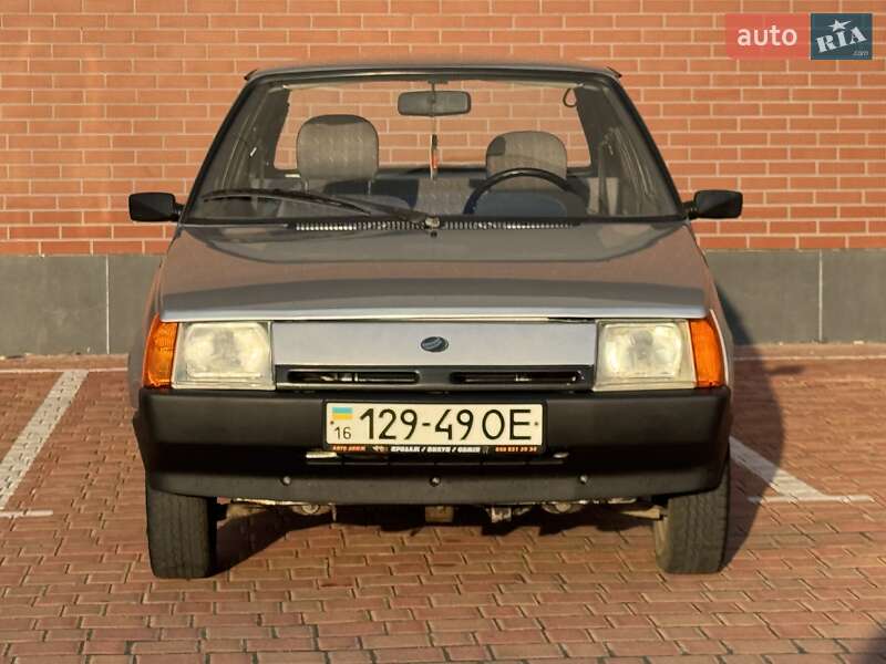 Хетчбек ЗАЗ 1102 Таврія-Нова 1998 в Одесі