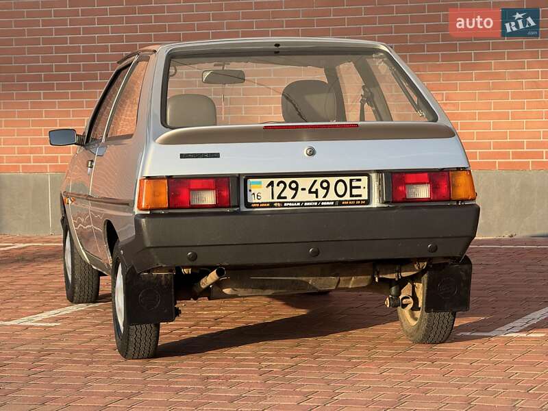 Хетчбек ЗАЗ 1102 Таврія-Нова 1998 в Одесі