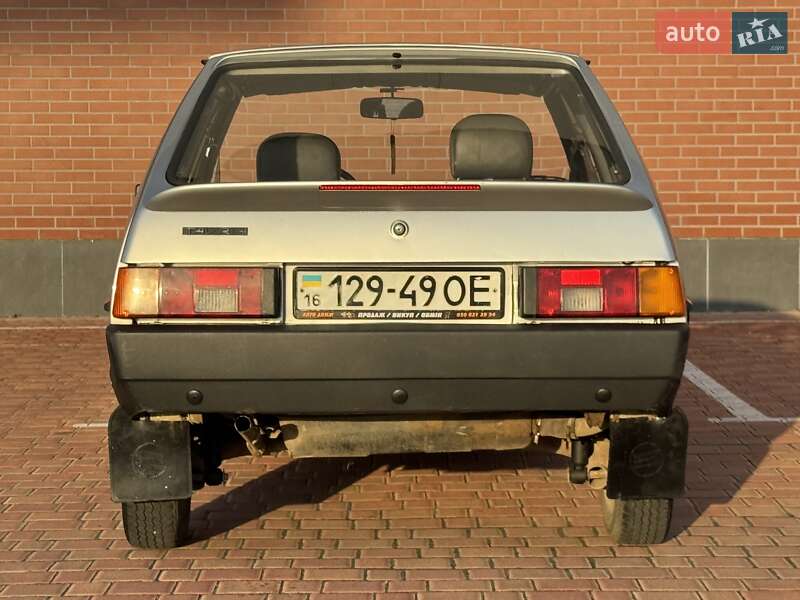 Хетчбек ЗАЗ 1102 Таврія-Нова 1998 в Одесі