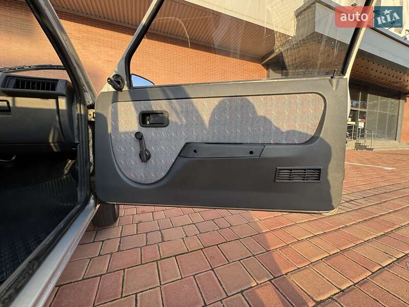 Хетчбек ЗАЗ 1102 Таврія-Нова 1998 в Одесі