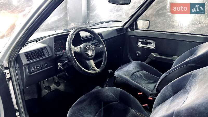 Хетчбек ЗАЗ 1102 Таврія-Нова 1998 в Києві