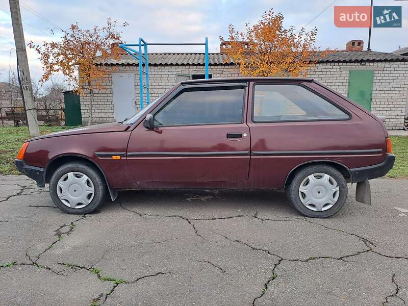 Хетчбек ЗАЗ 1102 Таврія-Нова 2006 в Підгородному фото 5 Хетчбек ЗАЗ 1102 Таврія-Нова 2006 в Підгородному