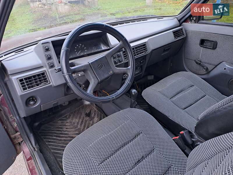 Хетчбек ЗАЗ 1102 Таврія-Нова 2006 в Підгородному фото 9 Хетчбек ЗАЗ 1102 Таврія-Нова 2006 в Підгородному