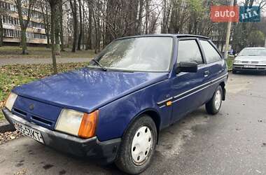 Хэтчбек ЗАЗ 1102 Таврия-Нова 2002 в Киеве