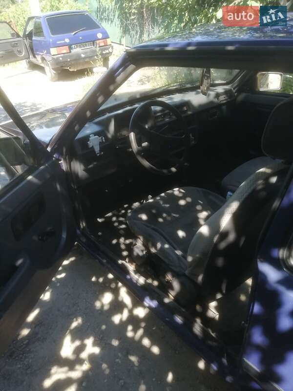 Хетчбек ЗАЗ 1102 Таврія-Нова 2005 в Запоріжжі фото 9 Хетчбек ЗАЗ 1102 Таврія-Нова 2005 в Запоріжжі