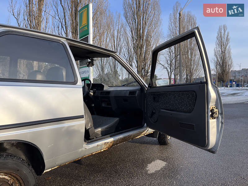 Хэтчбек ЗАЗ 1102 Таврия-Нова 2003 в Днепре