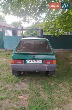 Хетчбек ЗАЗ 1102 Таврія-Нова 2001 в Знам'янці