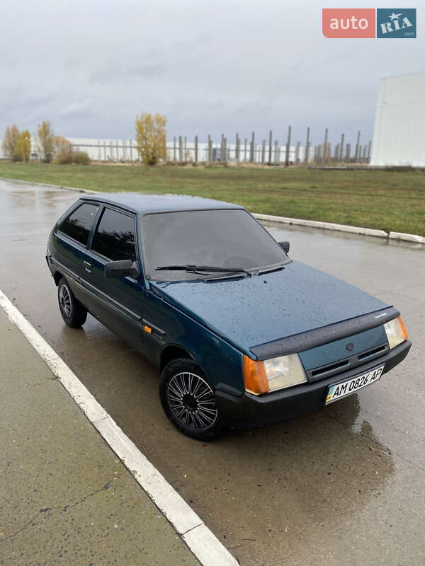 Хетчбек ЗАЗ 1102 Таврія-Нова 2001 в Коростені