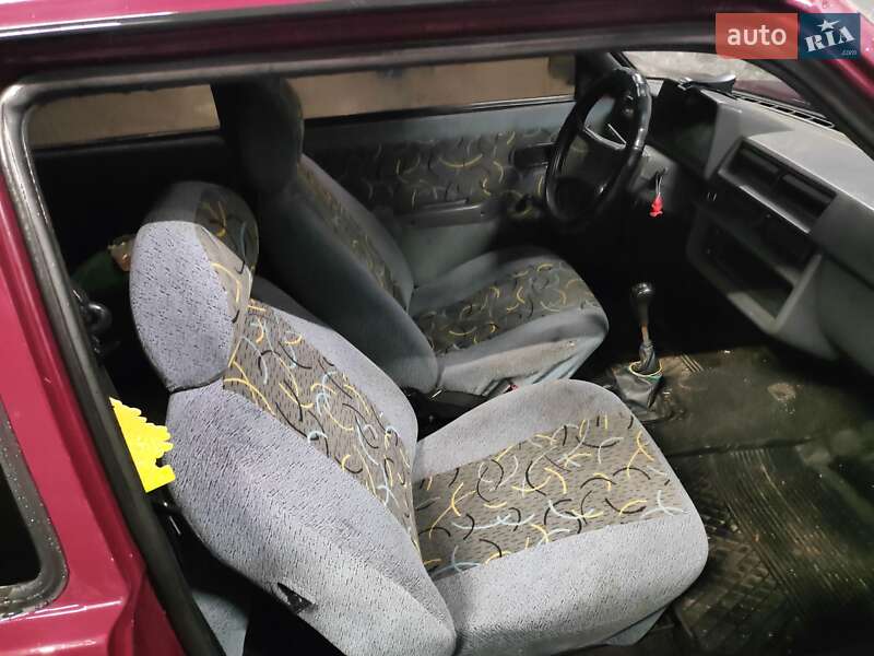 Хетчбек ЗАЗ 1102 Таврія-Нова 2004 в Харкові