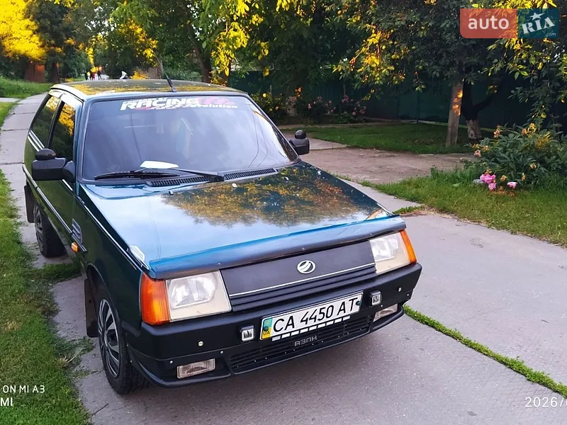 ЗАЗ 1102 Таврія-Нова