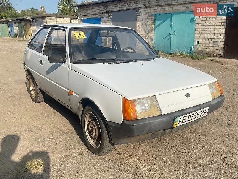 ЗАЗ 1102 Таврія-Нова