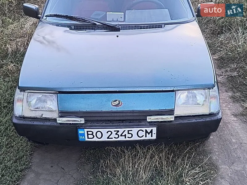 ЗАЗ 1102 Таврія-Нова
