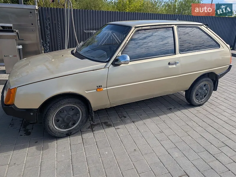 ЗАЗ 1102 Таврія-Нова