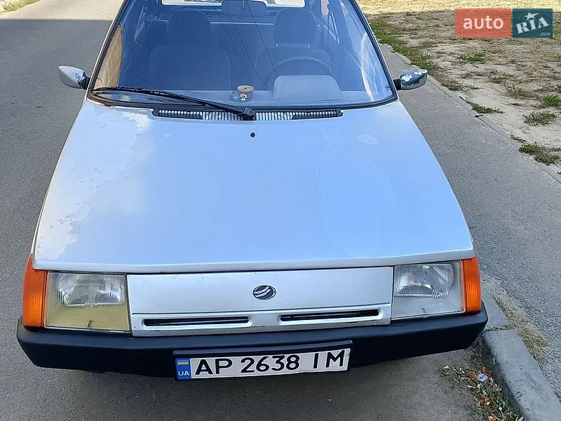 ЗАЗ 1102 Таврія-Нова