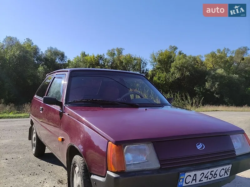 ЗАЗ 1102 Таврія-Нова