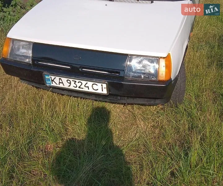 ЗАЗ 1102 Таврія-Нова 2000