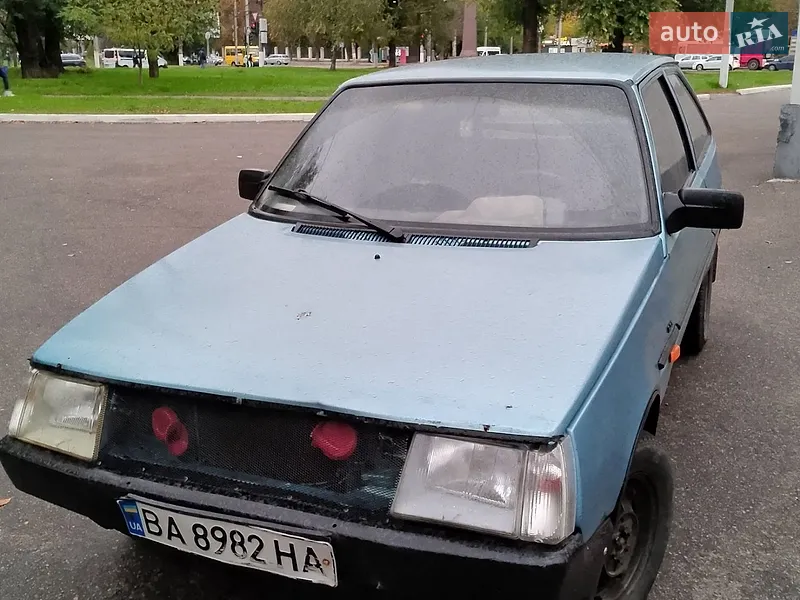 ЗАЗ 1102 Таврія-Нова