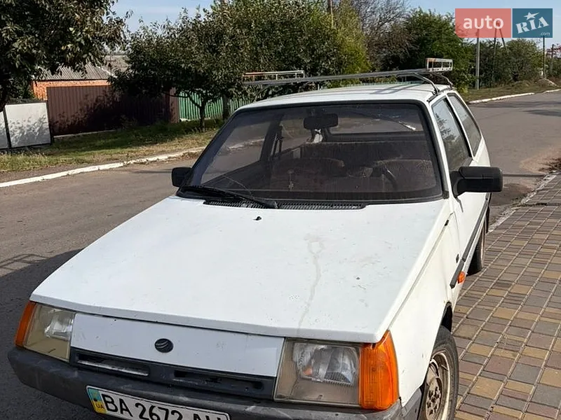 ЗАЗ 1102 Таврія-Нова