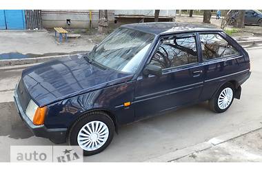 Хэтчбек ЗАЗ 1102 Таврия 2004 в 