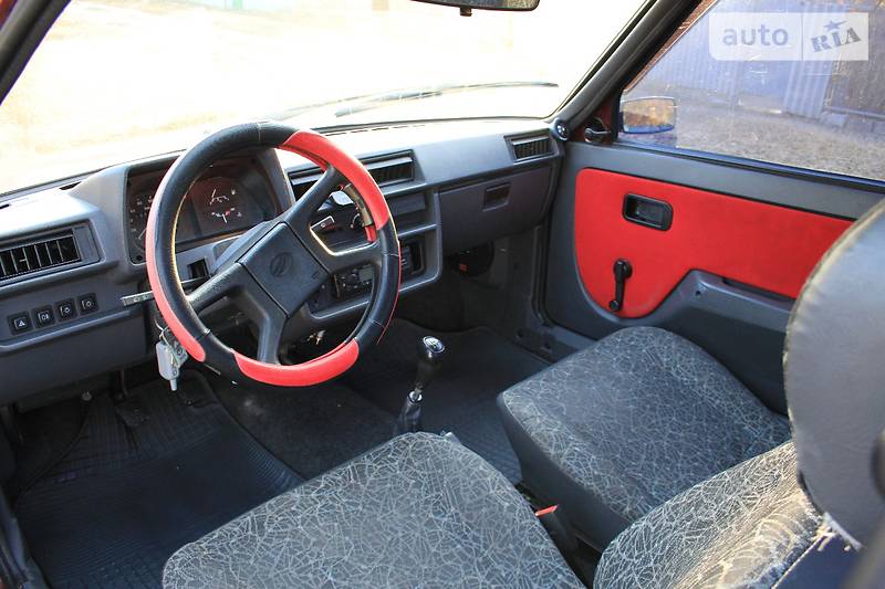 Хэтчбек ЗАЗ 1102 Таврия 2006 в Харькове фото 6 Хэтчбек ЗАЗ 1102 Таврия 2006 в Харькове